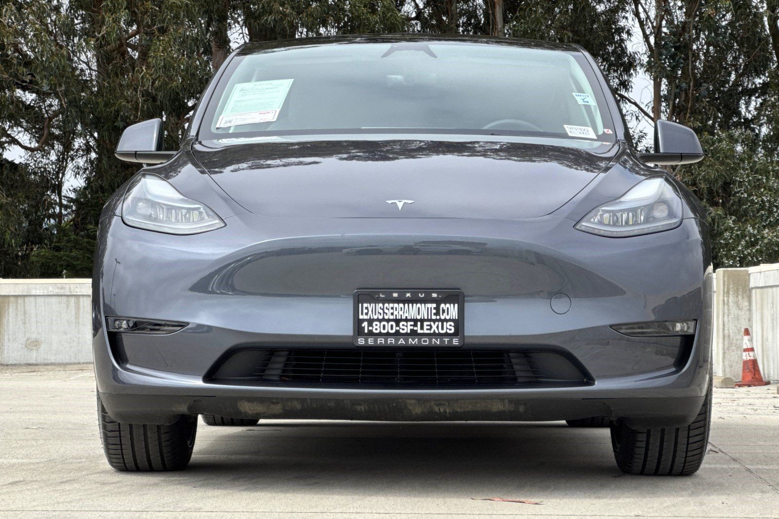 Used 2023 Tesla Model Y 2WD image 5