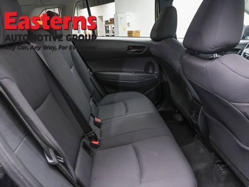 Used 2024 Toyota Corolla Cross LE FWD image 22