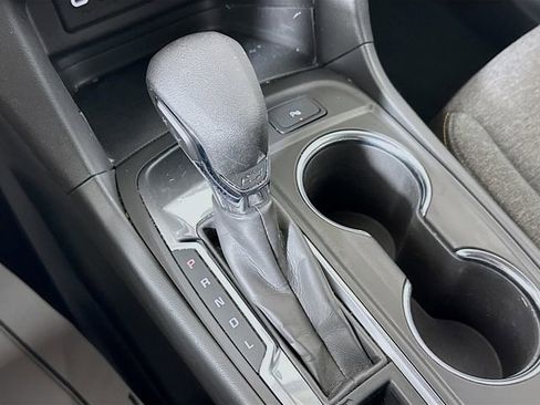 Used 2023 Chevrolet Equinox LT image 16