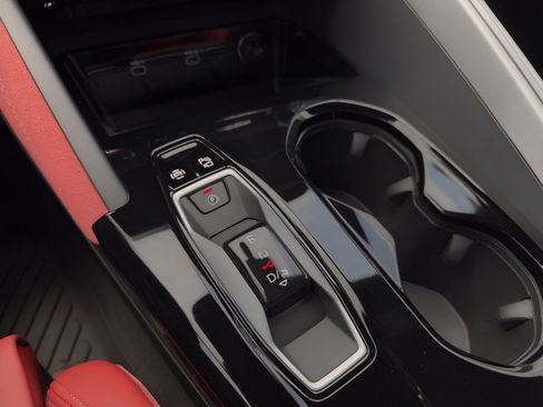 New 2026 Audi SQ5 Prestige AWD/4WD image 25