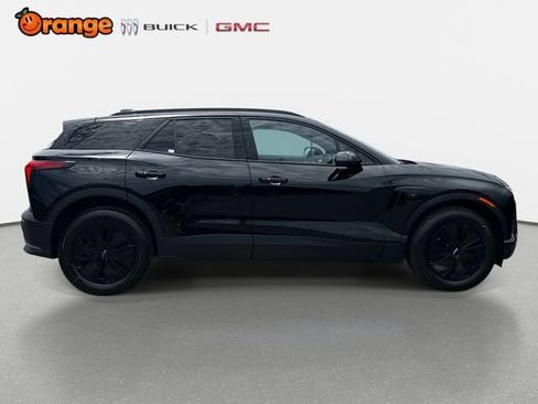 Used 2026 Chevrolet Blazer EV LT w/ Midnight/Sport Edition FWD image 2
