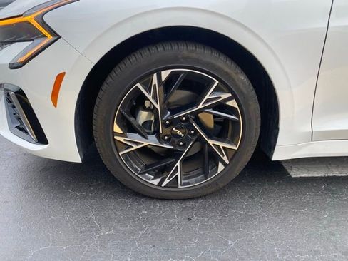 Used 2025 Kia K5 GT-Line w/ GT-Line Premium Package image 12