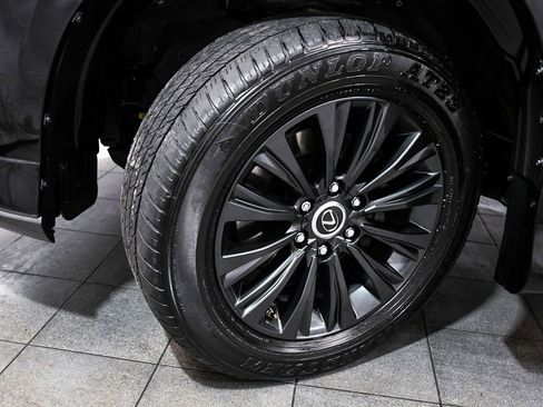 Used 2023 Lexus GX 460 Luxury w/ Sport Design Package image 7