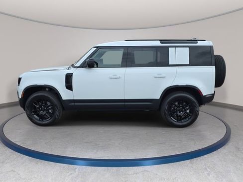 New 2026 Land Rover Defender 110 S AWD/4WD image 8
