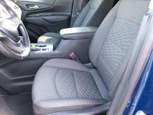 Used 2019 Chevrolet Equinox LT FWD image 8