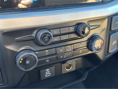 New 2026 Ford F250 XLT w/ XLT Premium Package image 20