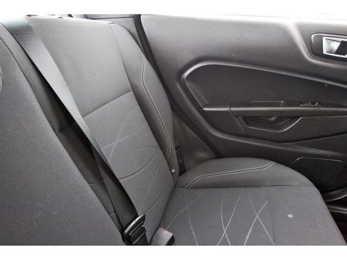 Used 2016 Ford Fiesta SE image 15