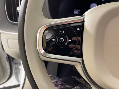 Used 2024 Volvo XC60 T8 Plus w/ Protection Package image 19