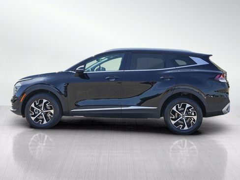 Used 2024 Kia Sportage EX AWD/4WD image 2