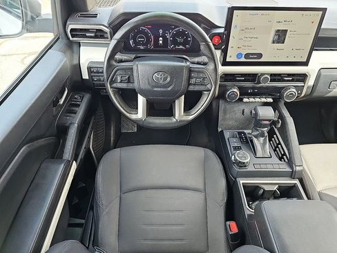 Used 2024 Toyota Tacoma TRD Off-Road AWD/4WD image 12
