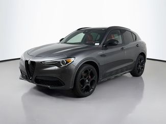 Used 2022 Alfa Romeo Stelvio Veloce AWD/4WD video 1