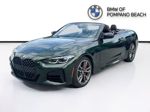 Used 2024 BMW M440i Convertible w/ Premium Package RWD image 3