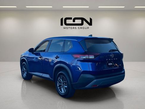 Used 2023 Nissan Rogue S image 3