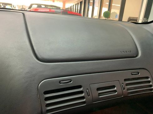 Used 1996 Chevrolet Corvette Coupe RWD image 13