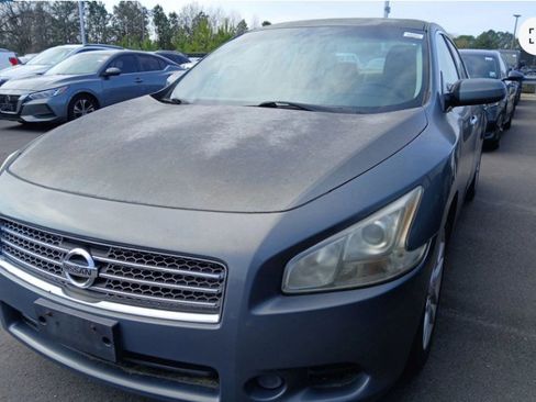Used 2011 Nissan Maxima 3.5 S image 2