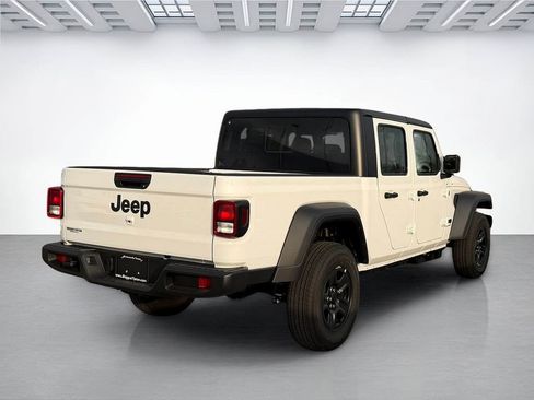 New 2026 Jeep Gladiator Sport image 3