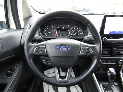 Used 2021 Ford EcoSport Titanium image 10