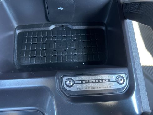 Used 2024 Ford Bronco Outer Banks AWD/4WD image 28