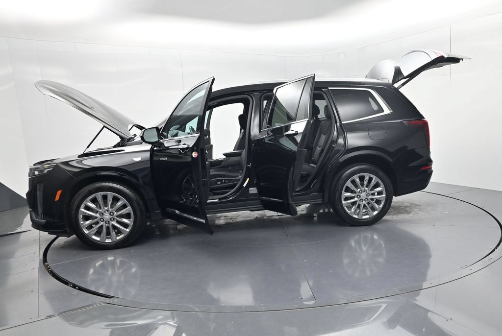Used 2021 Cadillac XT6 Premium Luxury AWD/4WD image 76