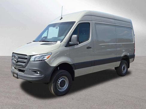 Used 2026 Mercedes-Benz Sprinter 2500 image 7