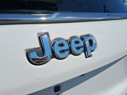 Used 2024 Jeep Compass Limited w/ Sun and Sound Group AWD/4WD image 13