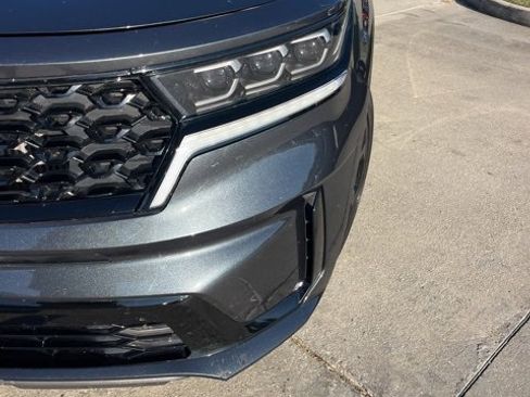 Used 2021 Kia Sorento SX image 14