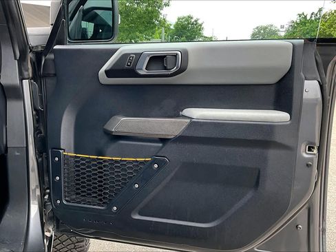 Used 2023 Ford Bronco Badlands w/ Sasquatch Package AWD/4WD image 22