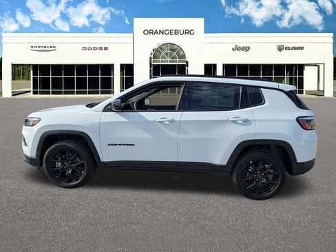 New 2026 Jeep Compass Latitude AWD/4WD image 5
