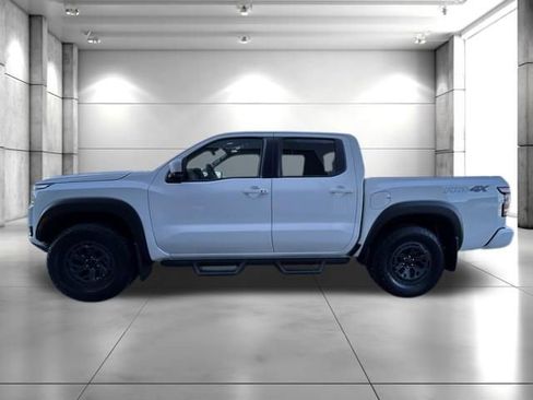 New 2026 Nissan Frontier PRO-4X w/ Pro-4x Convenience Package image 4