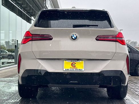 Used 2025 BMW X3 xDrive30i w/ Premium Package AWD/4WD image 4