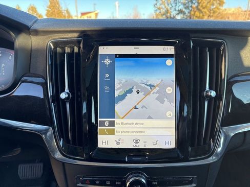 Used 2018 Volvo S90 T5 Momentum w/ Convenience Package image 14