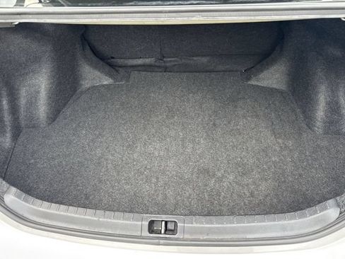 Used 2017 Toyota Corolla SE w/ SE Premium Package FWD image 25