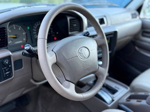 Used 1995 Toyota Land Cruiser AWD/4WD image 38