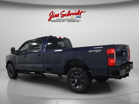 Used 2023 Ford F250 XLT w/ XLT Premium Package AWD/4WD image 4