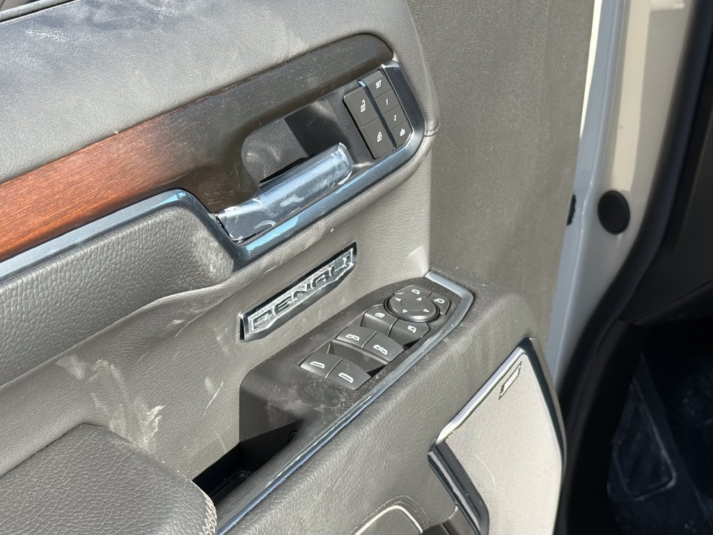 New 2026 GMC Sierra 1500 Denali w/ Technology Package AWD/4WD image 19