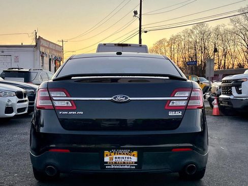 Used 2013 Ford Taurus SHO AWD/4WD image 6