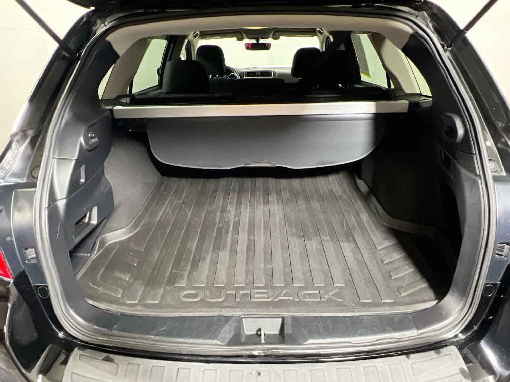 Used 2019 Subaru Outback 2.5i Premium AWD/4WD image 22