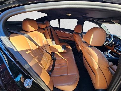 Used 2019 BMW 530i w/ Convenience Package image 15
