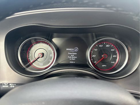 Used 2023 Dodge Charger SXT image 15