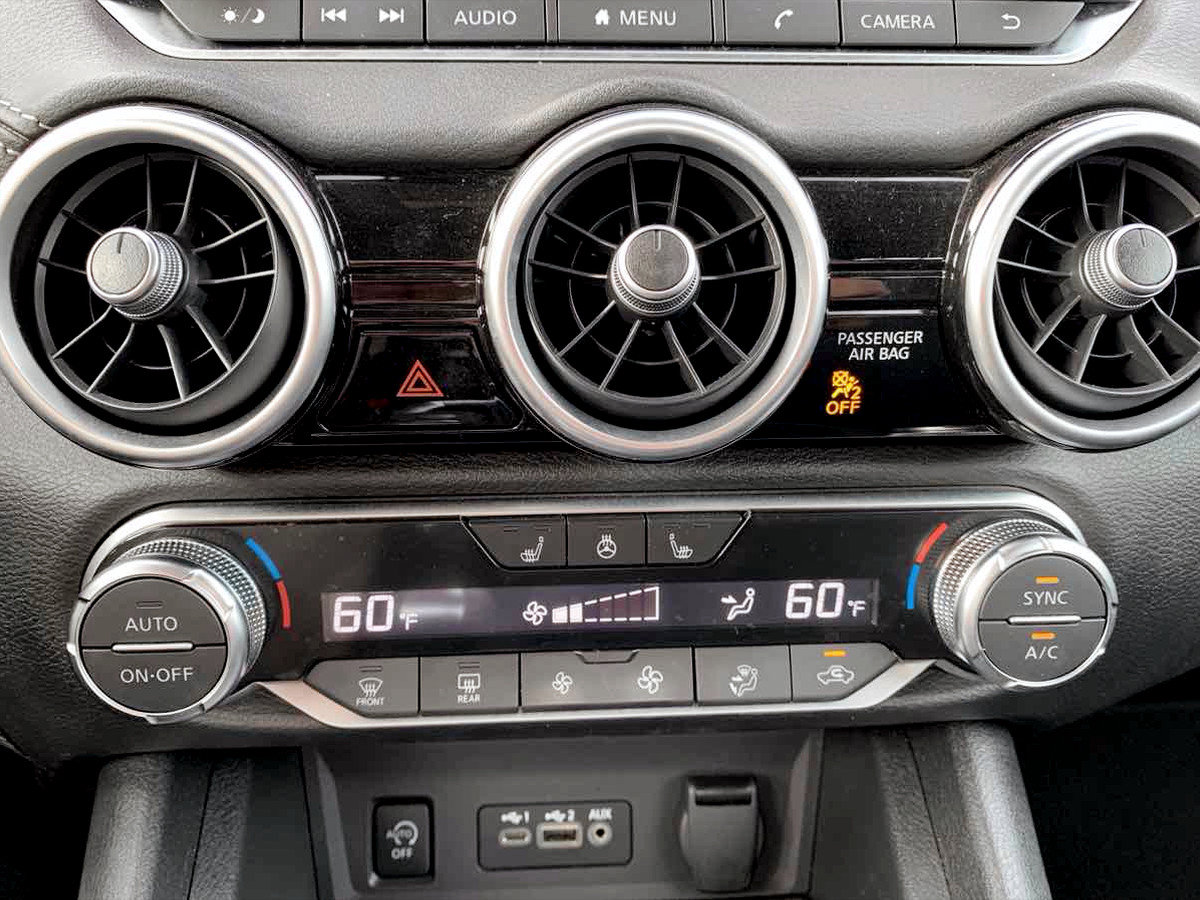Used 2025 Nissan Sentra SV w/ All-Weather Package FWD image 27