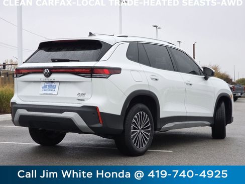 Used 2025 Volkswagen Tiguan S image 17