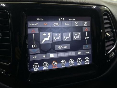 Used 2021 Jeep Compass Limited w/ Sun and Sound Group AWD/4WD image 16