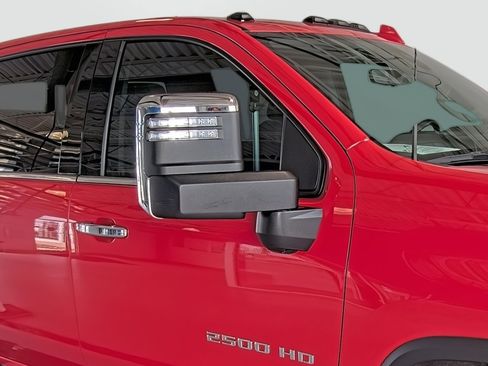 Used 2022 Chevrolet Silverado 2500 LTZ w/ LTZ Premium Package AWD/4WD image 15