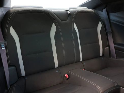 Used 2016 Chevrolet Camaro SS RWD image 23