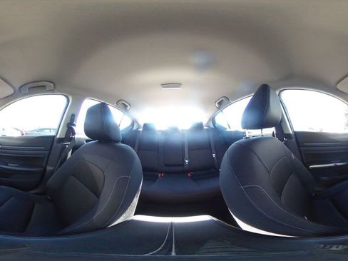 Used 2025 Nissan Altima 2.5 SV image 42