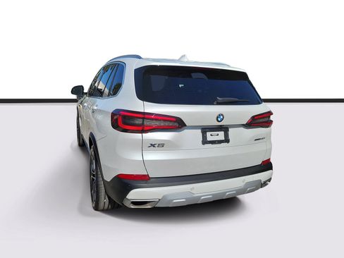 Certified 2023 BMW X5 sDrive40i w/ Premium Package RWD image 3