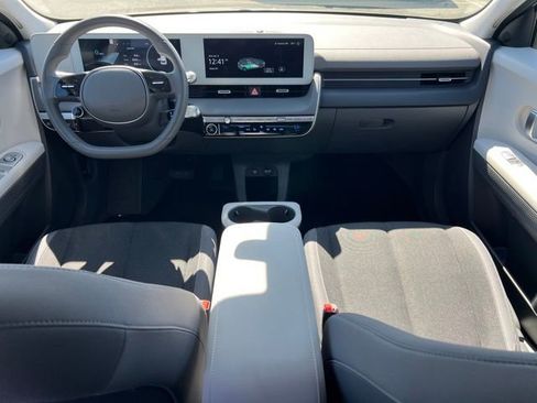 Used 2024 Hyundai Ioniq 5 SE image 14