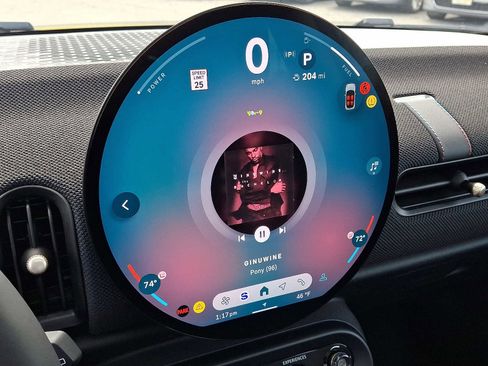 Used 2025 MINI Cooper S image 17