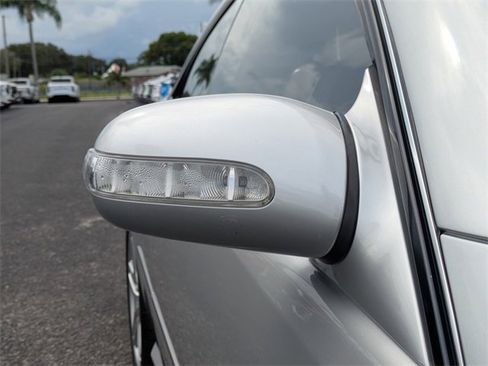 Used 2006 Mercedes-Benz CL 500 image 11