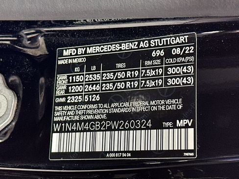 Certified 2023 Mercedes-Benz GLB 250 image 31